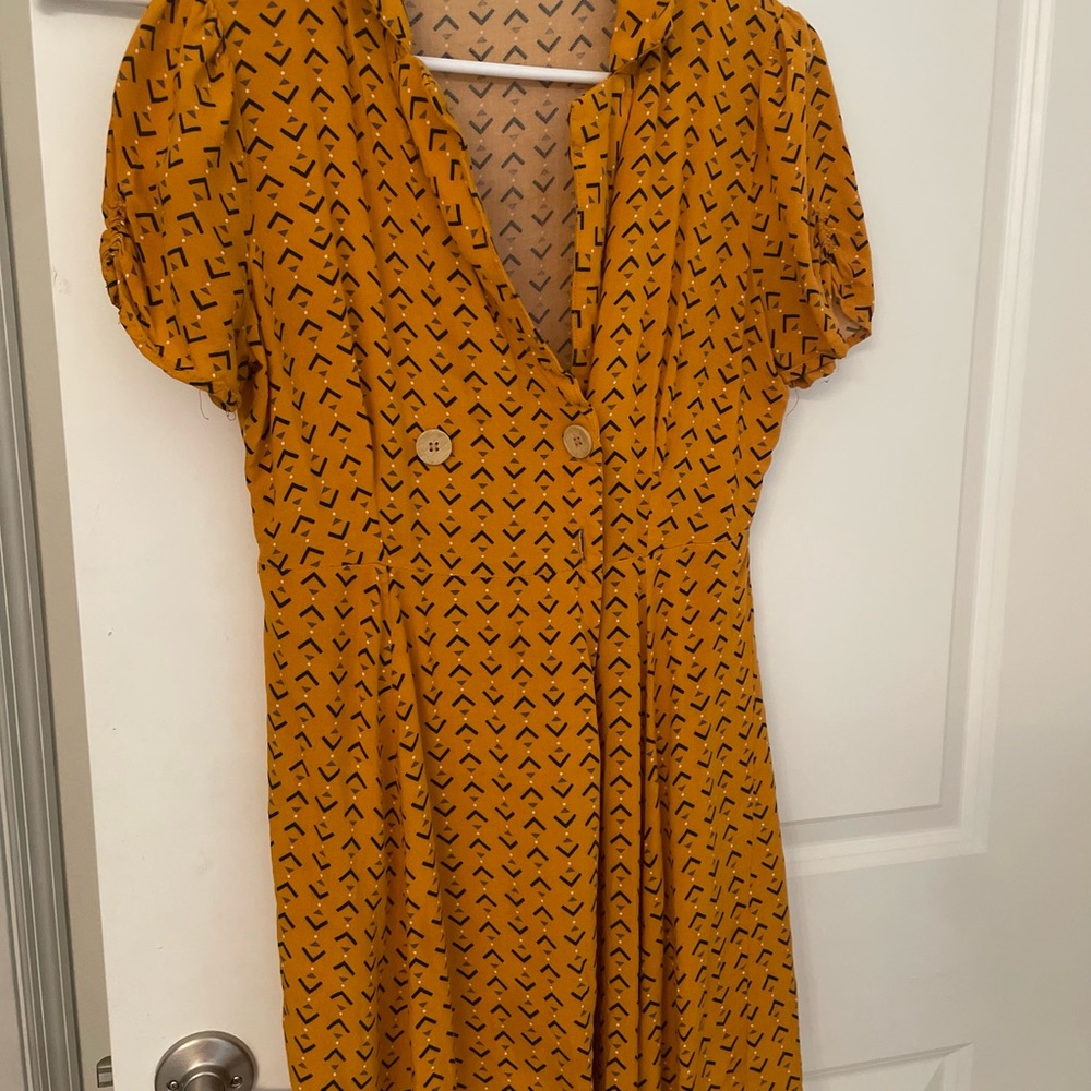 Lush Mustard Yellow Patterned Collared Dress